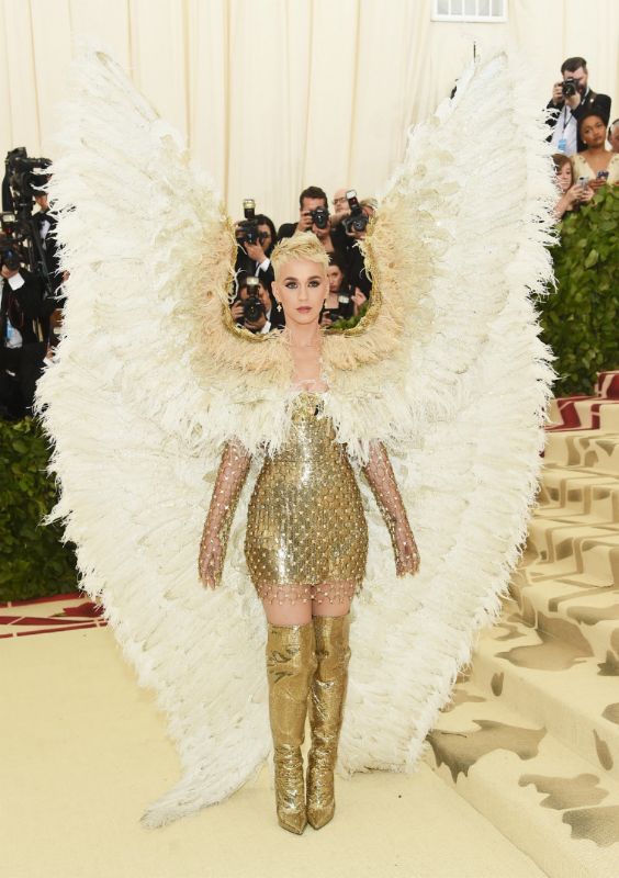 MET GALA 2018`DEN HAFIZALARA KAZINAN GRNMLER