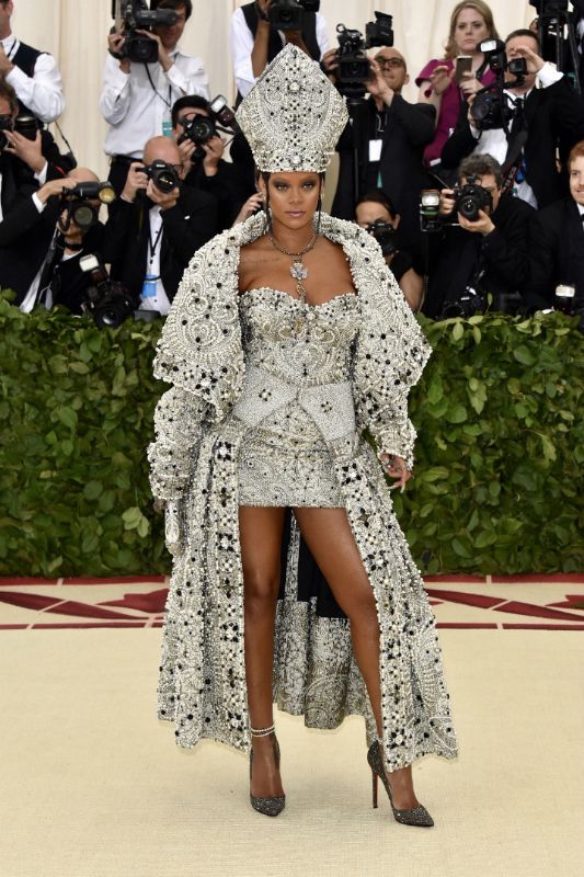 MET GALA 2018`DEN HAFIZALARA KAZINAN GRNMLER