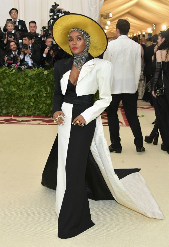 MET GALA 2018`DEN HAFIZALARA KAZINAN GRNMLER