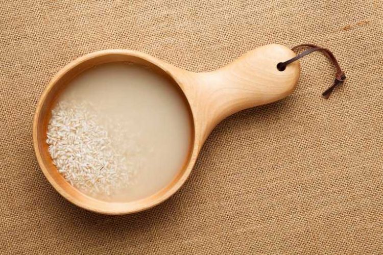 Cilt Güzelleştiren Pirinç Suyu ve 10 Kullanımı